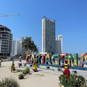 https://welcome-to.cartagena-hotels.org